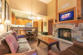 Catamount Lodge 409 by East West Hospitality Truckee
